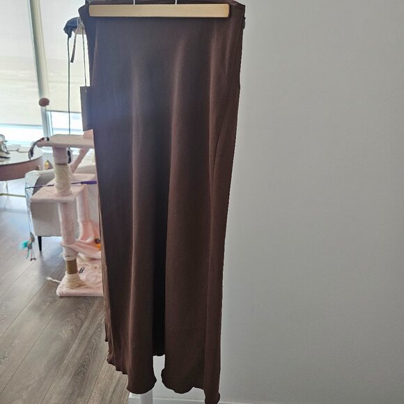 Wilfres Maxi Pencil Skirt - Picture 4 of 8